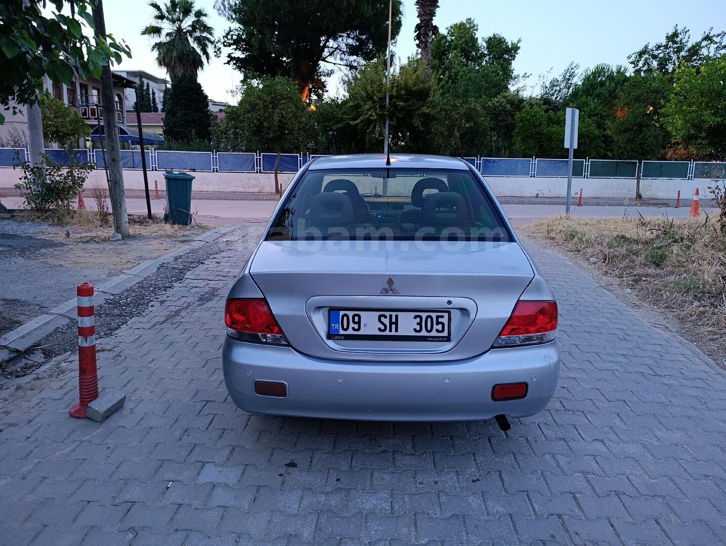 Sahibinden Mitsubishi Lancer 1.6 Invite 2006 Model Aydın 296.000 km Gri 6
