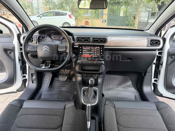 Galeriden Citroen C3 1.2 PureTech Feel Bold 2022 Model İzmir