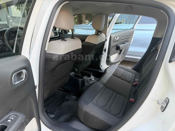 Galeriden Citroen C3 1.2 PureTech Feel Bold 2022 Model İzmir