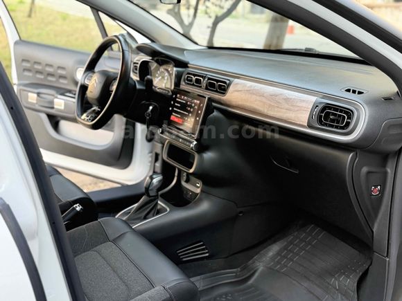 Galeriden Citroen C3 1.2 PureTech Feel Bold 2022 Model İzmir