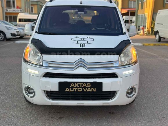 Galeriden Citroen Berlingo 1.6 HDi Selection 2013 Model Van