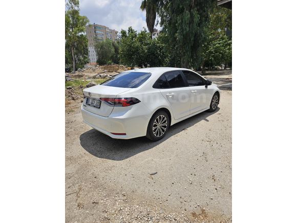 Sahibinden Toyota Corolla 1.5 Vision Plus 2025 Model