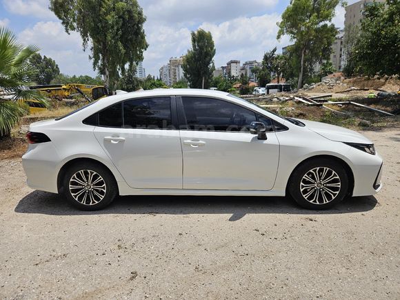 Sahibinden Toyota Corolla 1.5 Vision Plus 2025 Model