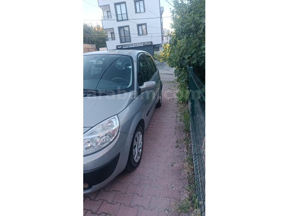 Sahibinden Renault Scenic 1.6 Authentique 2004 Model İstanbul