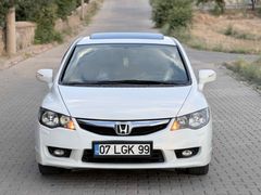 Honda Civic 1.6i VTEC Elegance 2009 Model Makajlı  Değişensiz