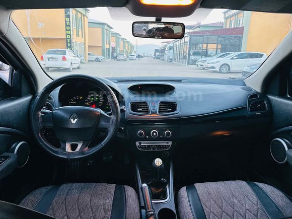 Galeriden Renault Fluence 1.5 dCi Extreme Edition 2012 Model Van