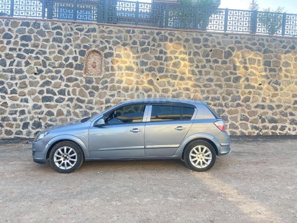 Sahibinden Opel Astra 1.6 Cosmo 2005 Model