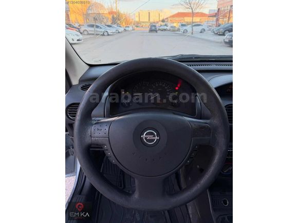 2004 CORSA TEMİZ BAKIMLI KLİMALI