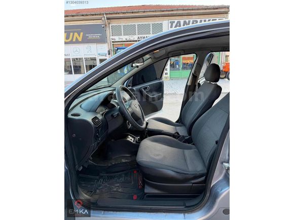 2004 CORSA TEMİZ BAKIMLI KLİMALI