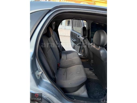 2004 CORSA TEMİZ BAKIMLI KLİMALI