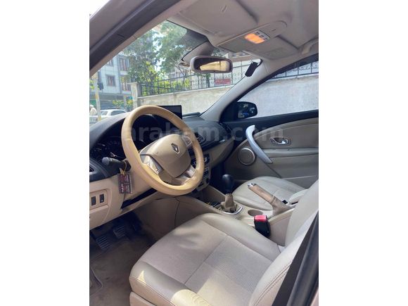 Sahibinden Renault Megane 1.5 dCi Privilege 2012 Model İstanbul