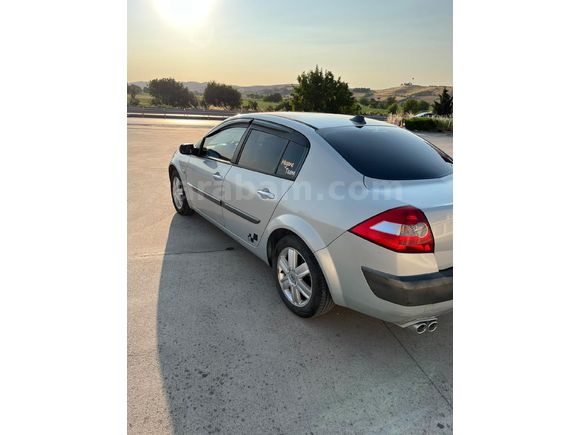 Sahibinden Renault Megane 1.6 Dynamique 2004 Model