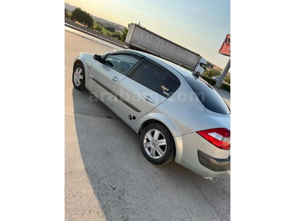 Sahibinden Renault Megane 1.6 Dynamique 2004 Model