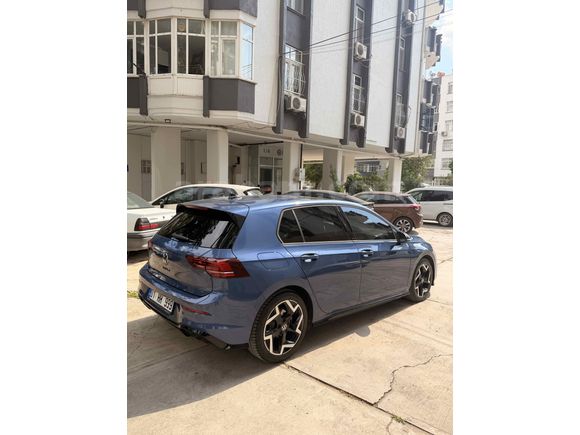 Golf 1.5 eTSI R Line 2025 Model  Black Style