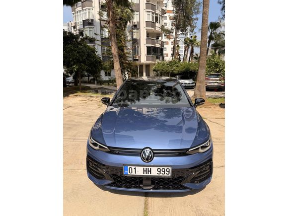 Golf 1.5 eTSI R Line 2025 Model  Black Style