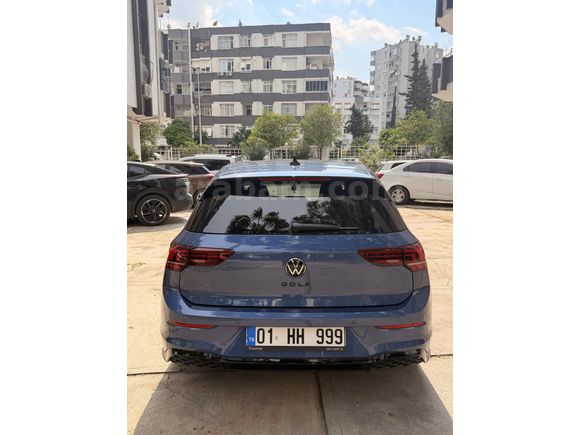 Golf 1.5 eTSI R Line 2025 Model  Black Style