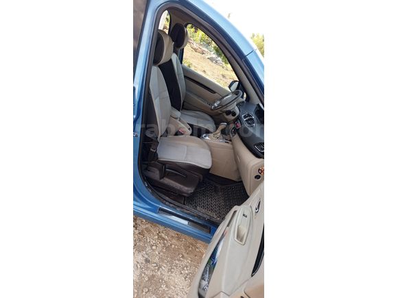 Sahibinden Renault Scenic 1.5 dCi Privilege 2012 Model 230.200 km  satılık
