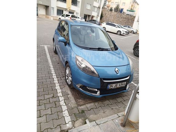 Sahibinden Renault Scenic 1.5 dCi Privilege 2012 Model 230.200 km  satılık