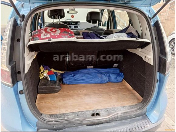 Sahibinden Renault Scenic 1.5 dCi Privilege 2012 Model 230.200 km  satılık