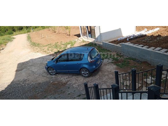 Sahibinden Renault Scenic 1.5 dCi Privilege 2012 Model 230.200 km  satılık
