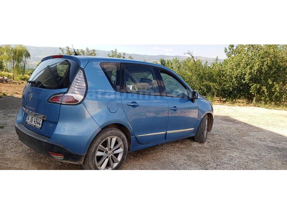 Sahibinden Renault Scenic 1.5 dCi Privilege 2012 Model 230.200 km  satılık