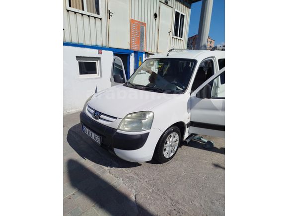 Sahibinden Peugeot Partner 1.9 D 2006 Model