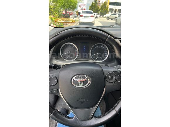Sahibinden Toyota Corolla 1.4 D-4D Advance 2017 Model