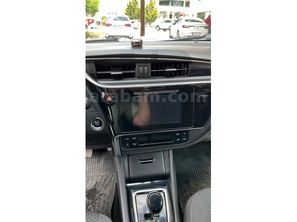 Sahibinden Toyota Corolla 1.4 D-4D Advance 2017 Model