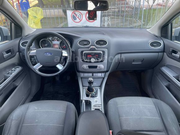 Sahibinden Ford Focus 1.6 TDCi Titanium 2010 Model 