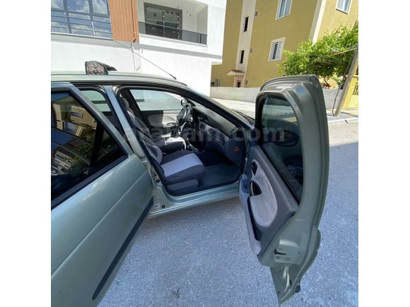 Sahibinden Renault Megane 1.6 RTE 2000 Model 