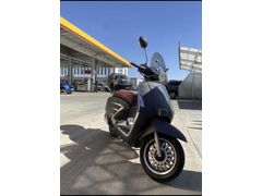Sahibinden Kuba Motorum 6.000 km'dedir. Tüm bakımları zamanında yapılmış olup sorunsuz durumdadır.
Yay/kayış bakımı yeni yapılmıştır.
Sıfır a Modeller