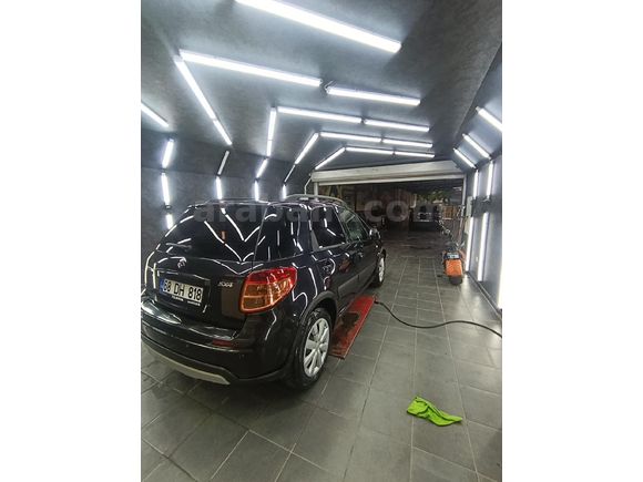 Sahibinden Suzuki SX4 GL 2011 Model  213.000 km Siyah