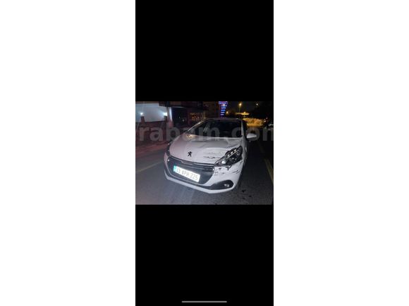 Sahibinden Peugeot 208 1.2 PureTech Active 2017 Model Mersin