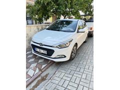 Sahibinden Hyundai i20 1.4 MPI Style 2017 Model 67.000 km Beyaz