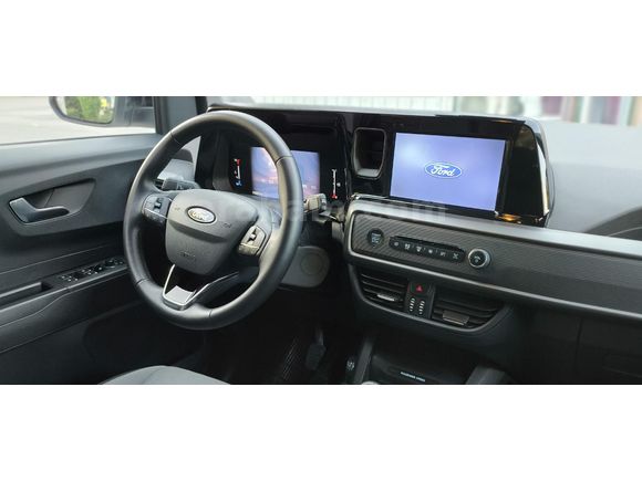 Sahibinden Ford Tourneo Courier 1.5 EcoBlue Titanium 2025 Model