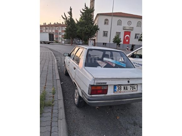 Sahibinden Renault R 9 1.4 Spring 1996 Model