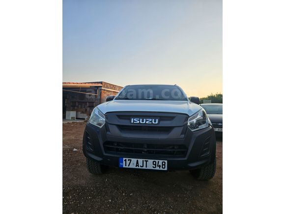 Sahibinden Isuzu D-Max 1.9 D 4x4 V-Go 2018 Model 