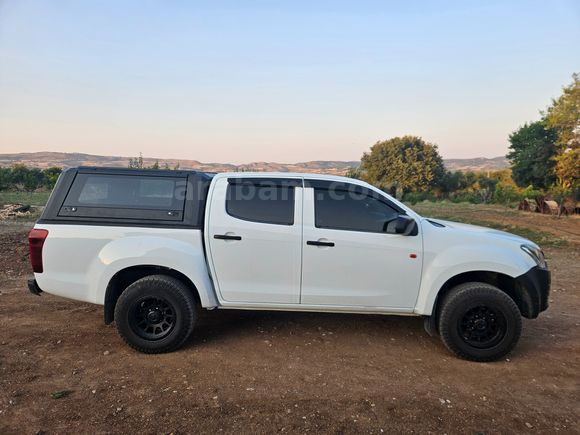 Sahibinden Isuzu D-Max 1.9 D 4x4 V-Go 2018 Model 