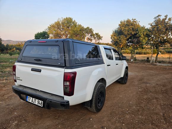 Sahibinden Isuzu D-Max 1.9 D 4x4 V-Go 2018 Model 