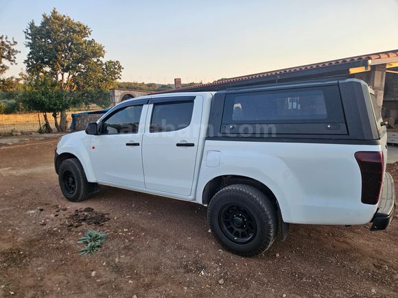Sahibinden Isuzu D-Max 1.9 D 4x4 V-Go 2018 Model 