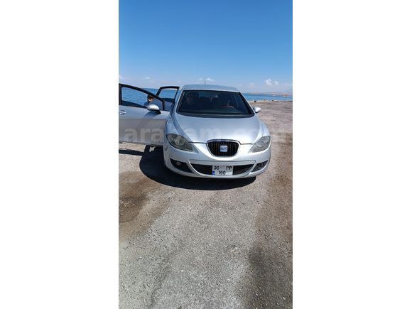 Sahibinden Seat Leon 1.6 Reference 2006 Model  322.000 km Gri (Gümüş)