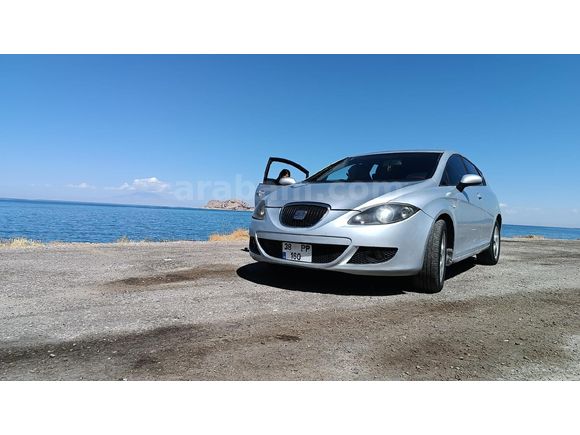 Sahibinden Seat Leon 1.6 Reference 2006 Model  322.000 km Gri (Gümüş)