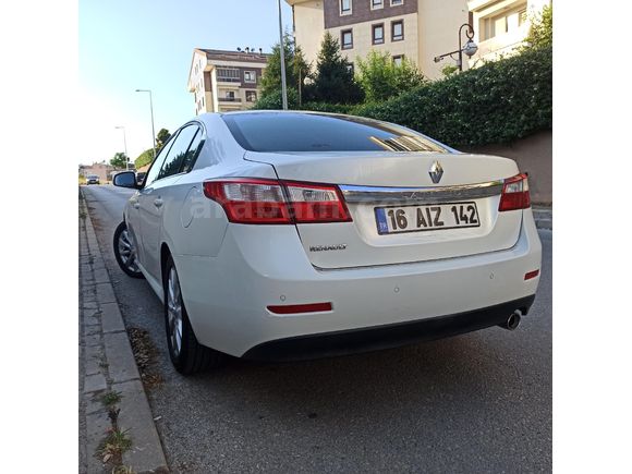 Sahibinden Renault Latitude 1.5 dCi Executive 2012 Model