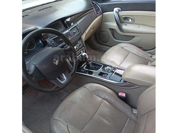 Sahibinden Renault Latitude 1.5 dCi Executive 2012 Model