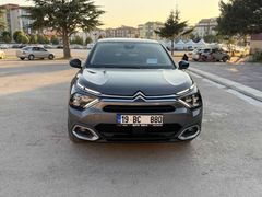 Sahibinden Citroen C4 1.2 PureTech Shine Bold 2022 Model 