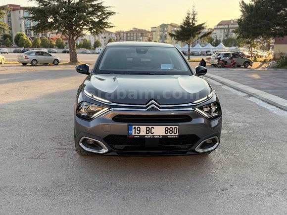 Sahibinden Citroen C4 1.2 PureTech Shine Bold 2022 Model 