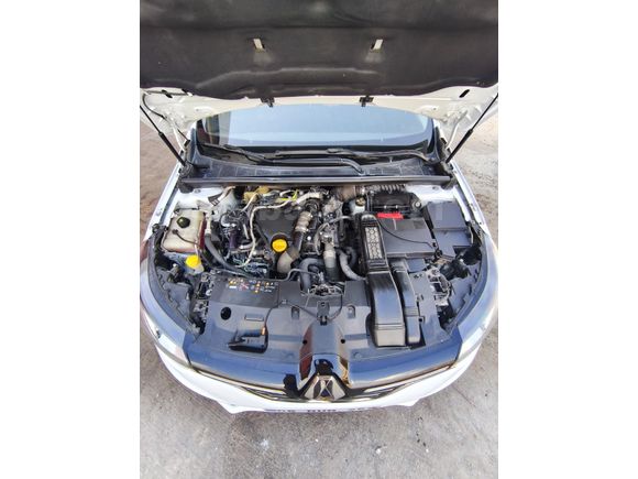 Sahibinden Renault Megane 1.5 Blue DCI Touch 2020 Model