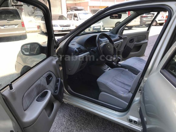 KAPUT TAVAN SAĞ ÖN KAPI BOYASIZ KLİMALI SORUNSUZ 