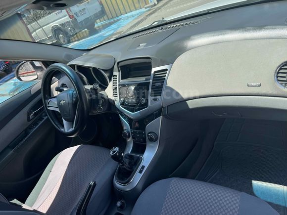 Sahibinden Chevrolet Cruze 1.6 LS 2010 Model 