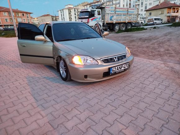 Sahibinden Honda Civic 1.6 i ES 2001 Model